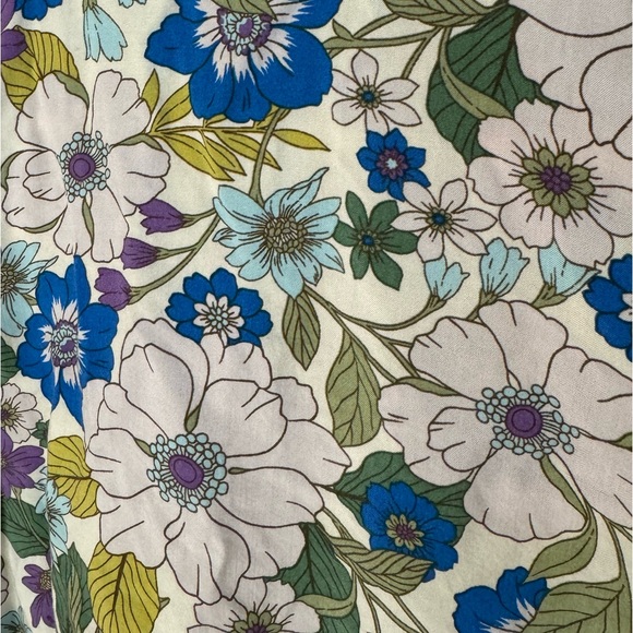 Love Notes Floral Collared Front Tie Purple & Blue Crop Top Short Sleeves L - Picture 8 of 8